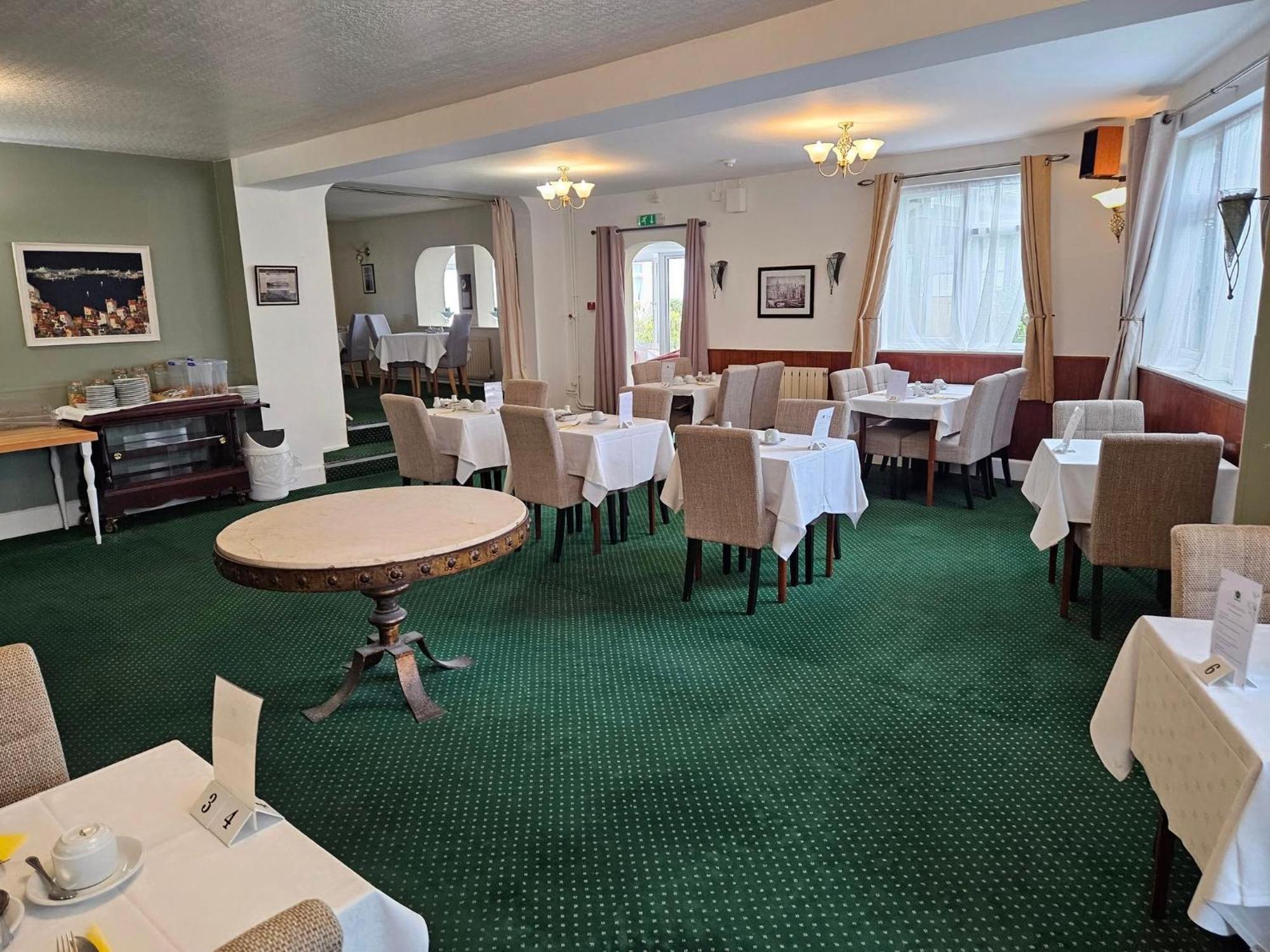 Le Chene Hotel Saint Peter Port Экстерьер фото